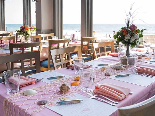 McLoone's Pier House Photo Gallery Image