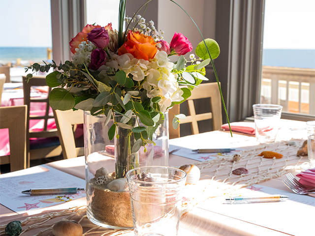 McLoone's Pier House Photo Gallery Image