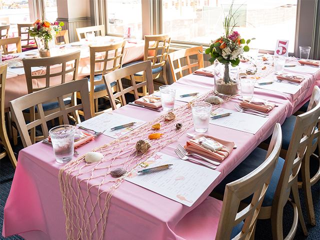 McLoone's Pier House Photo Gallery Image